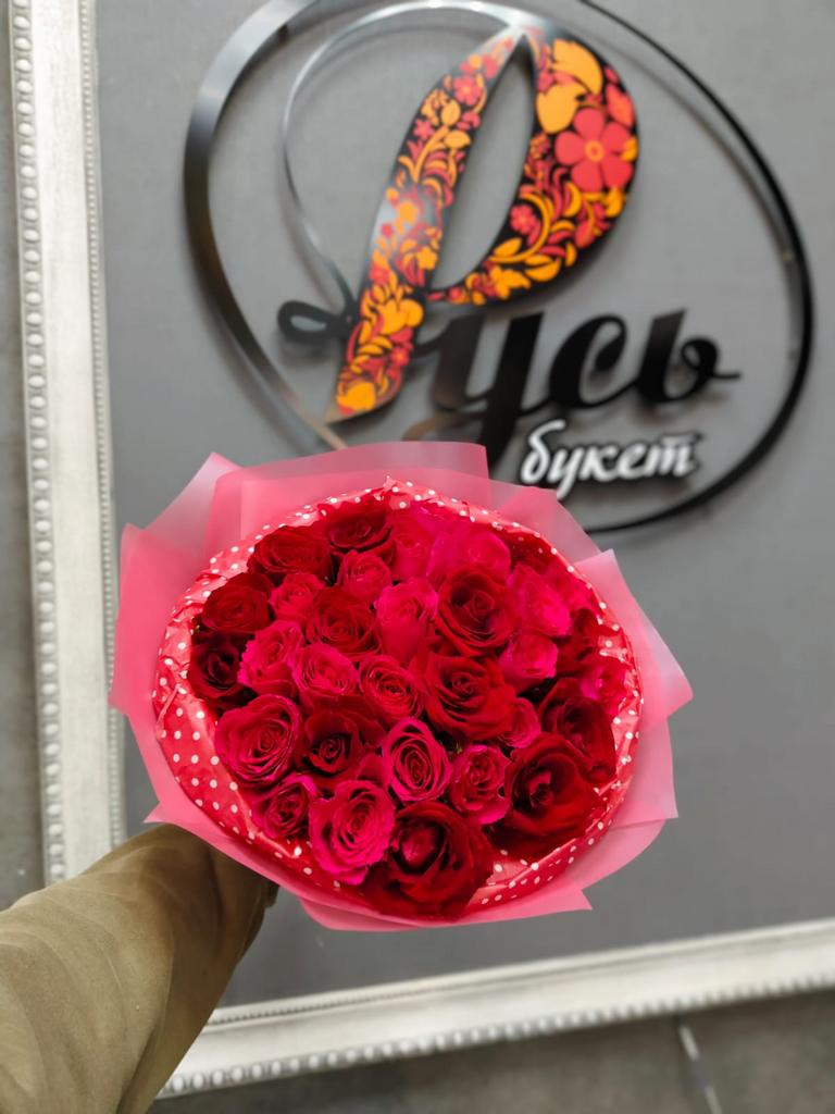 Монобукет с розами