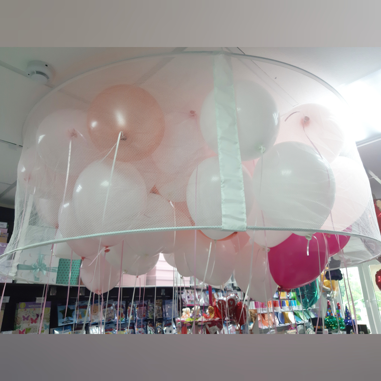 50 шаров на потолок цвета любые