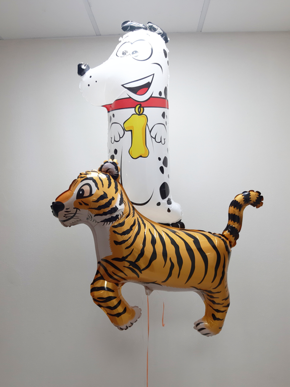 Цифра 1 собачка и тигр на грузе