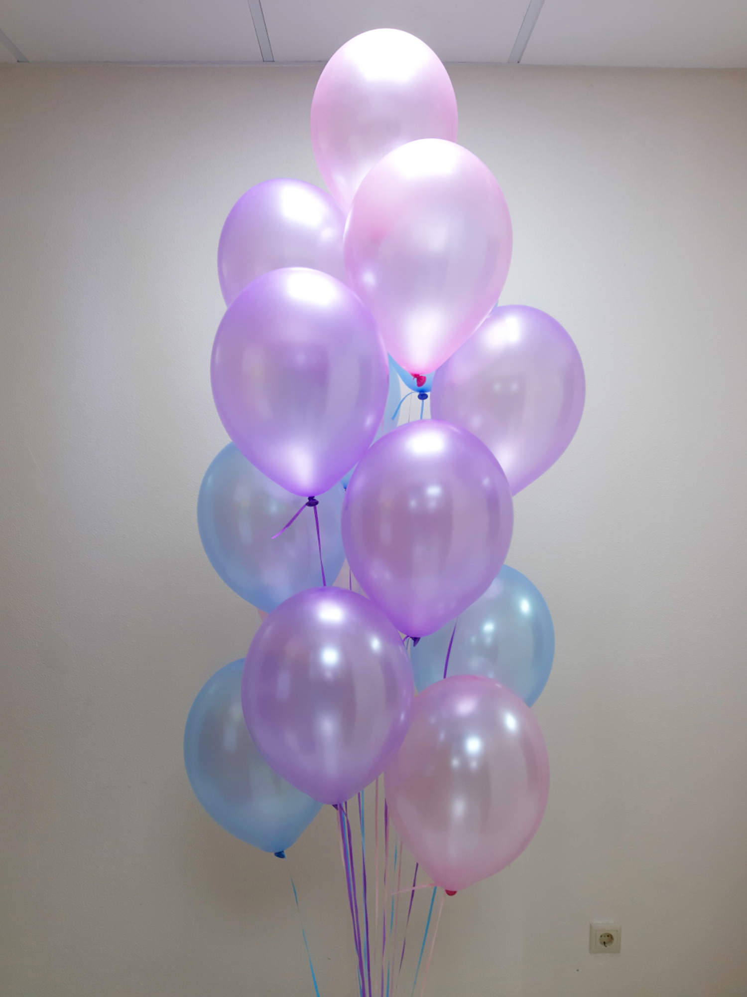 Набор из 15 шаров на грузе