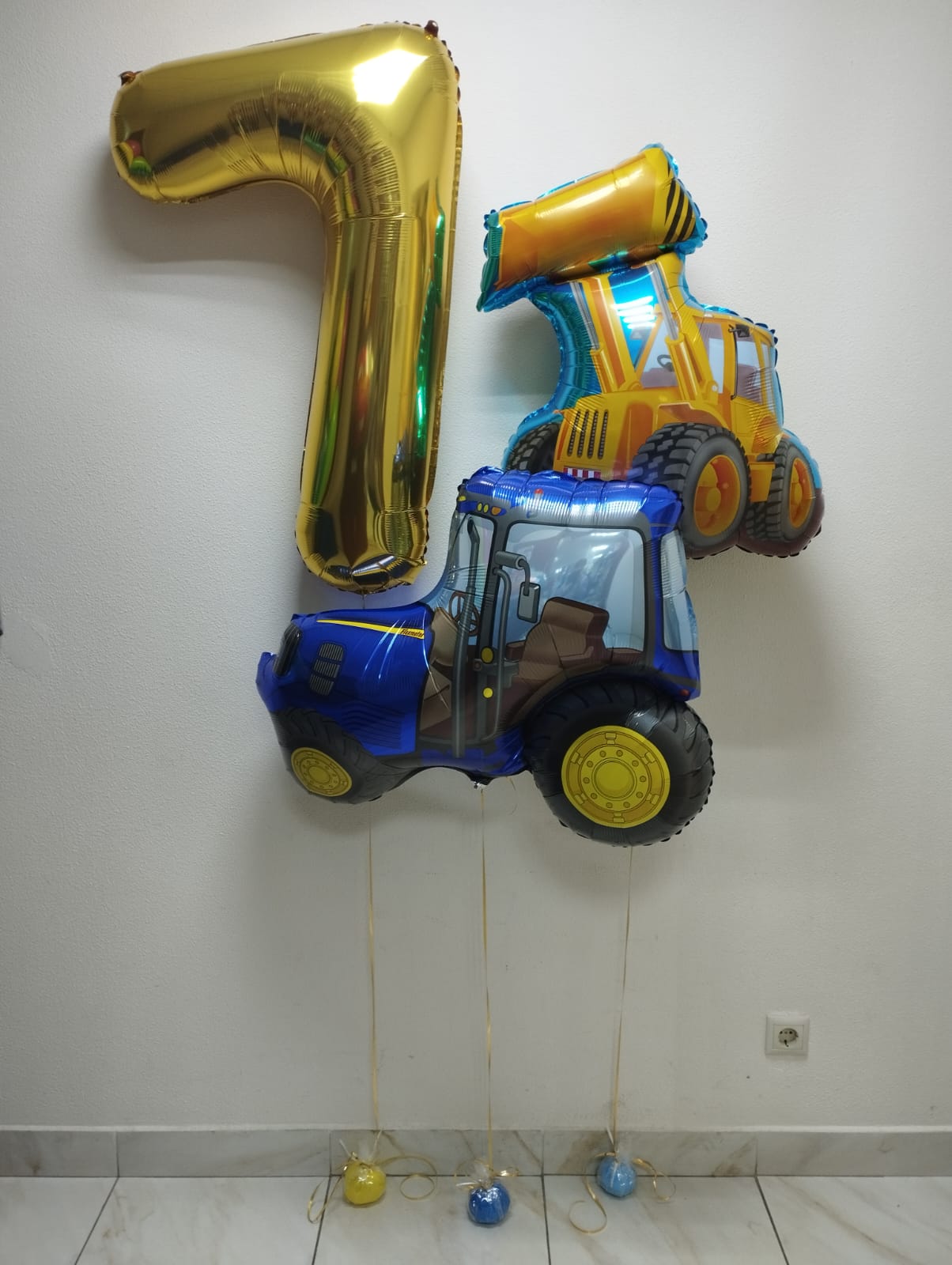 Цифра ,трактор и экскаватор