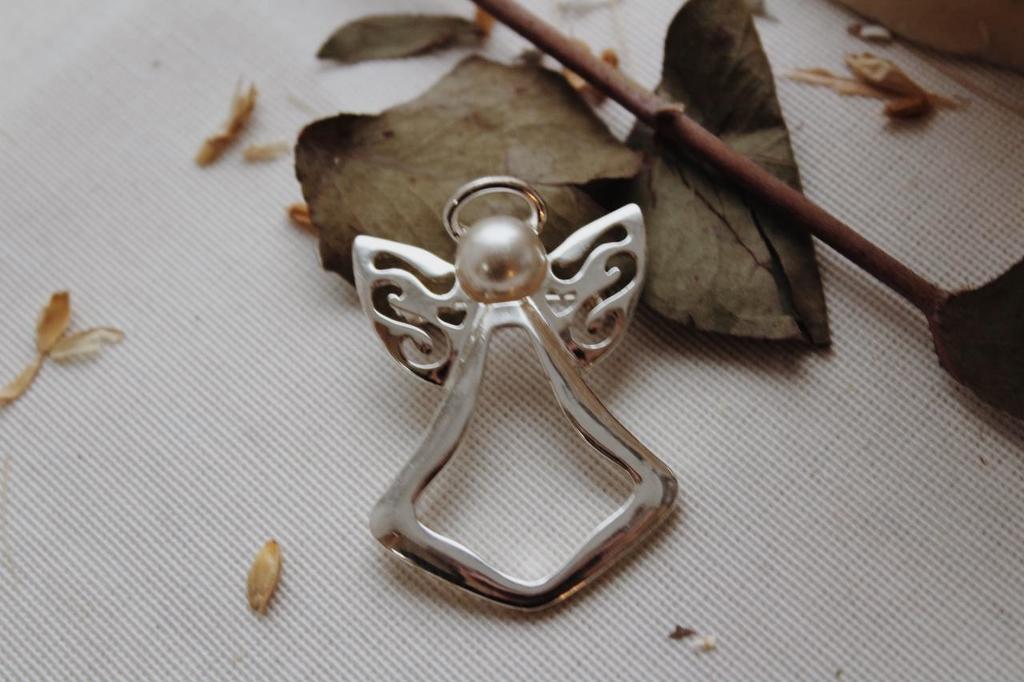 Винтажная брошь «Ангел» серебристый