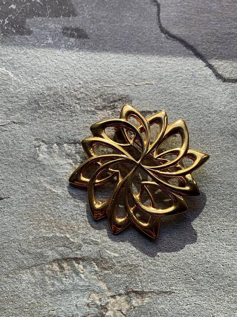 Винтажная брошь «Flower»