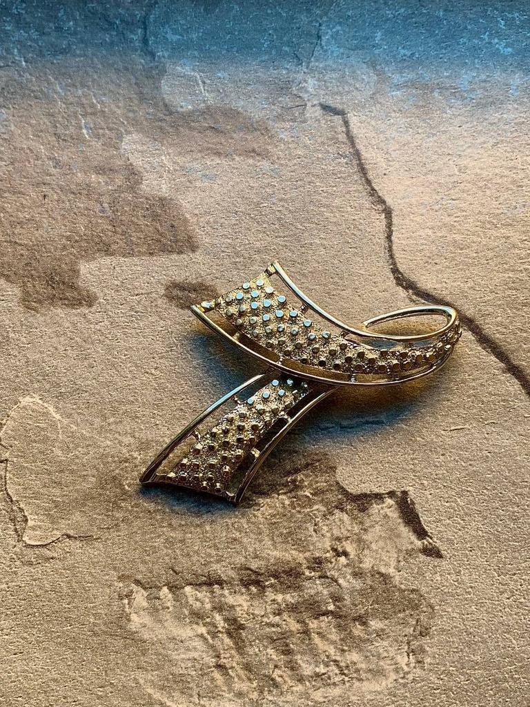 Винтажная брошь «Silver  scarf»