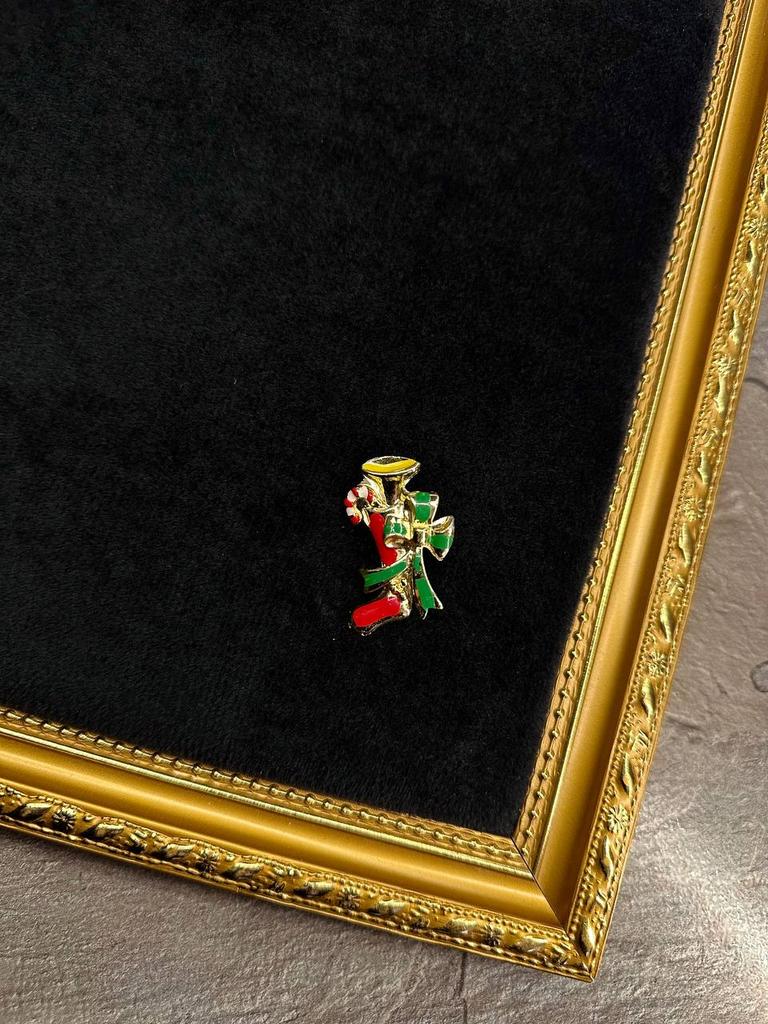 Винтажная брошь «Носочек-2»