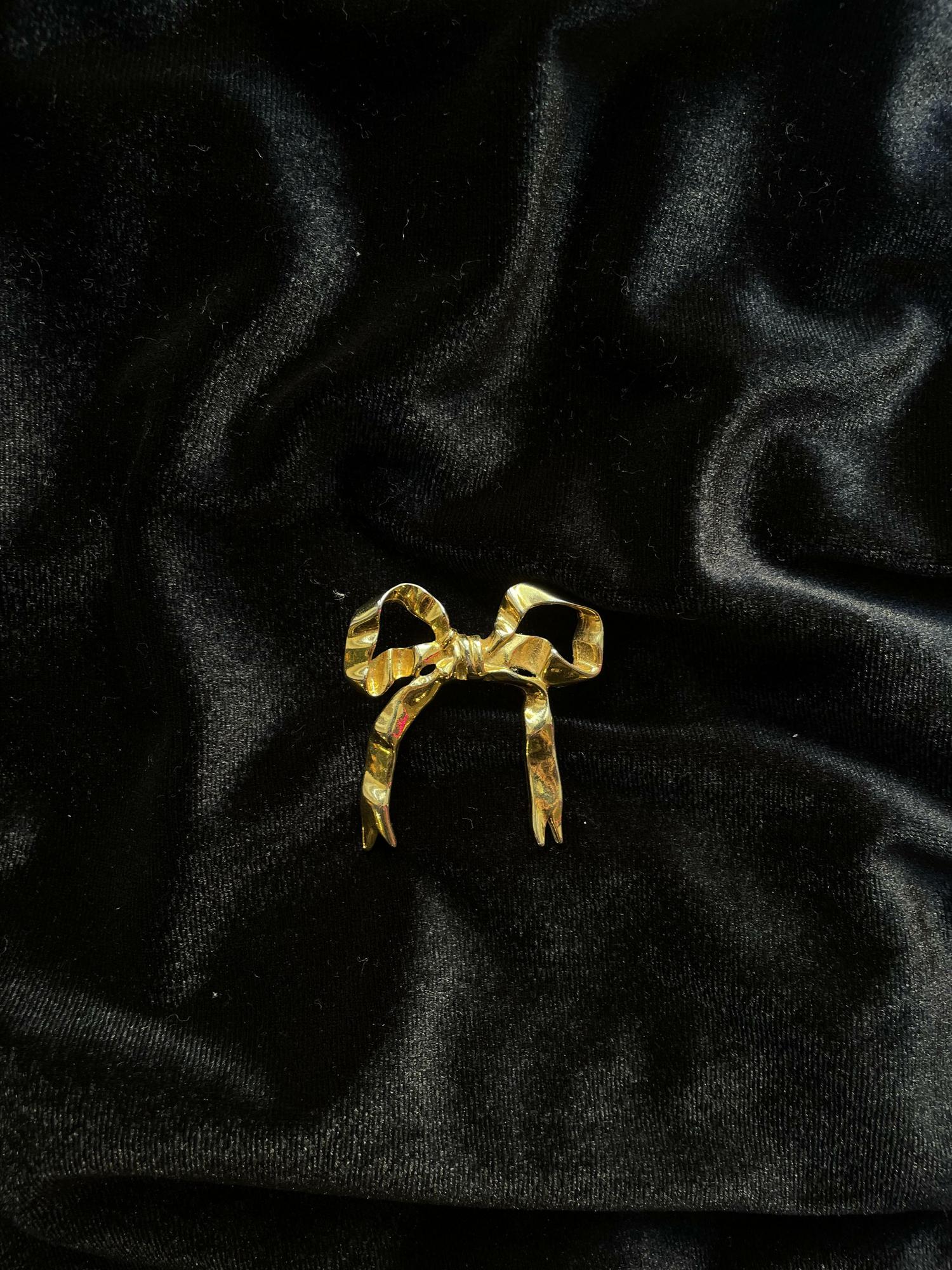 Винтажная брошь «Бантик принцессы»