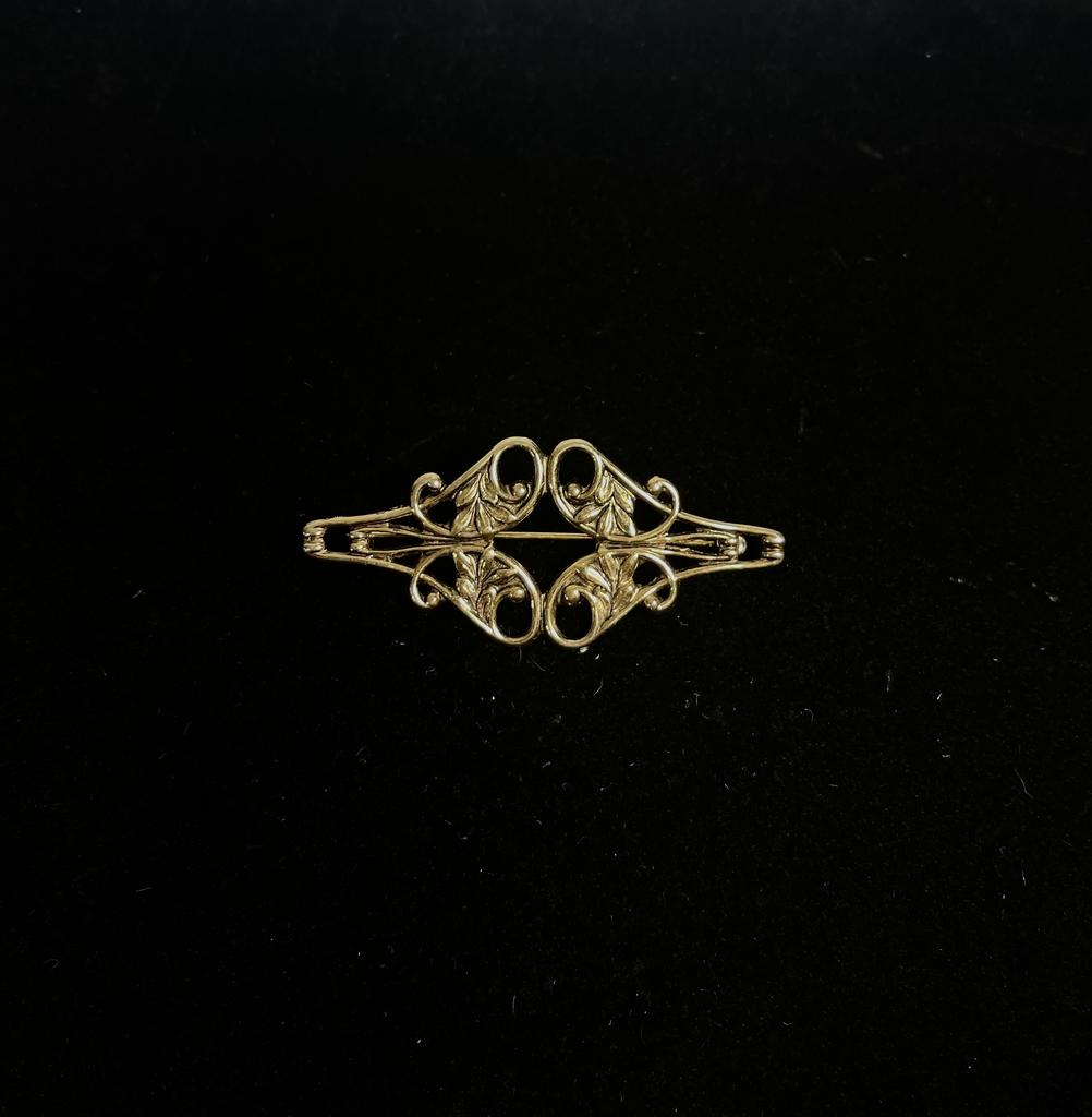 Винтажная брошь «Античная»