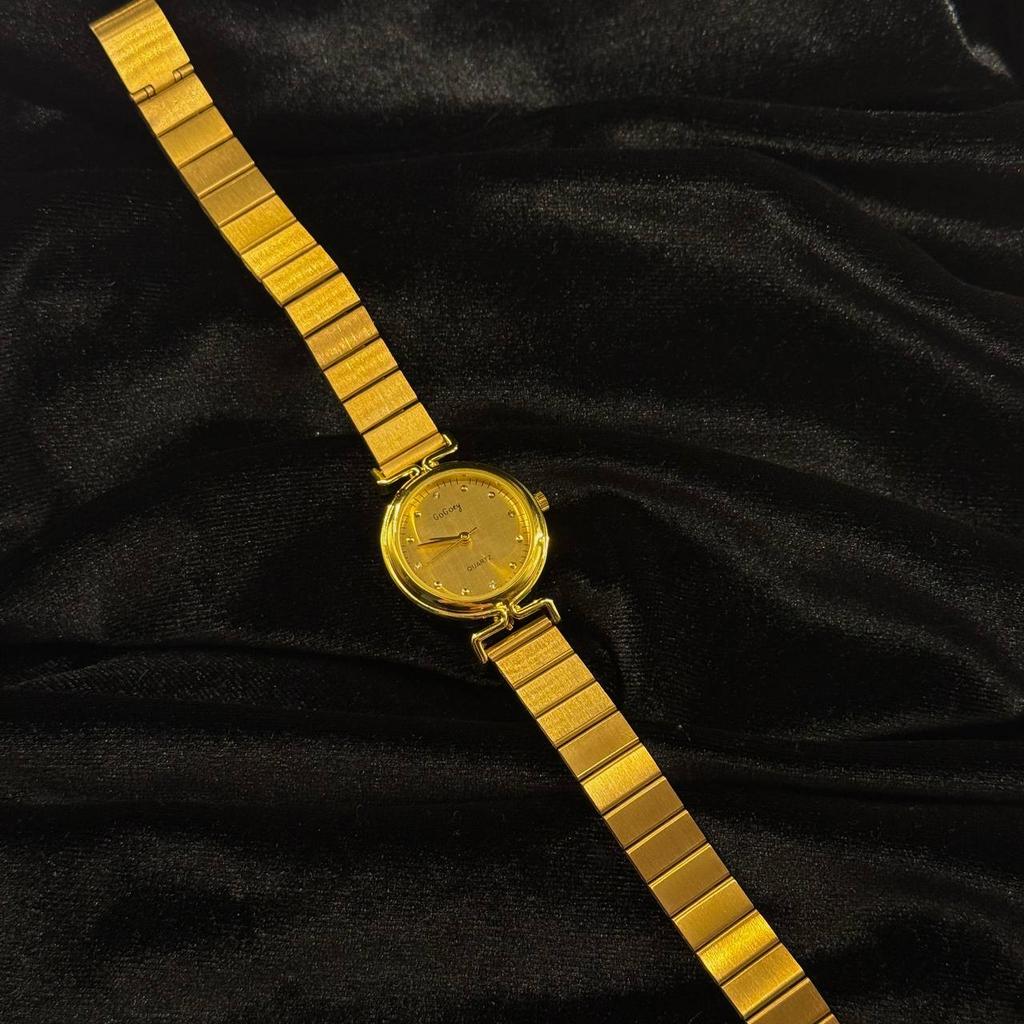 Часы "Акцентный круг"