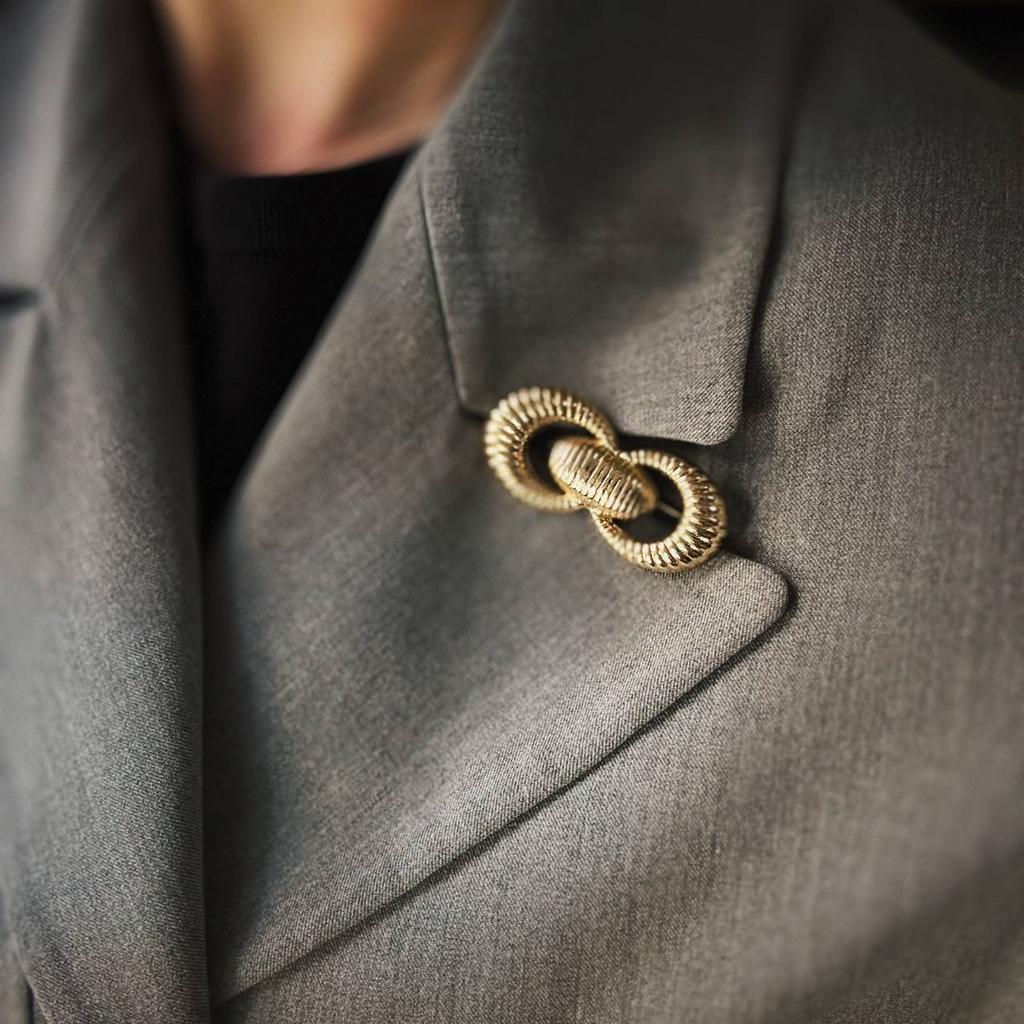 Винтажная брошь "Тайны древнего мира"