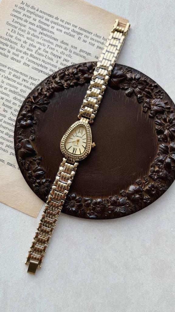 Часы «TimeGrace» - грация и стиль в каждом изгибе