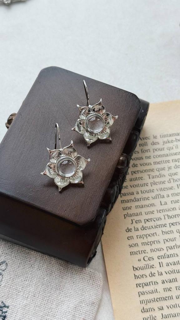 Серьги "Фантомный цветок"