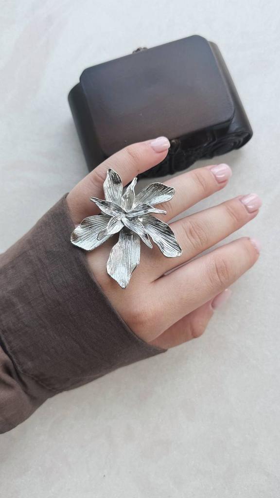 Кольцо "Eternal  Blossom"