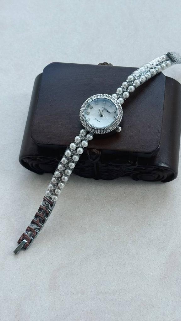 Часы "Вечная ясность"