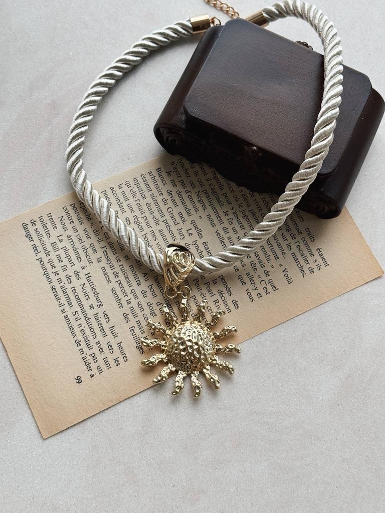 Кулон "Lumiere d Or"