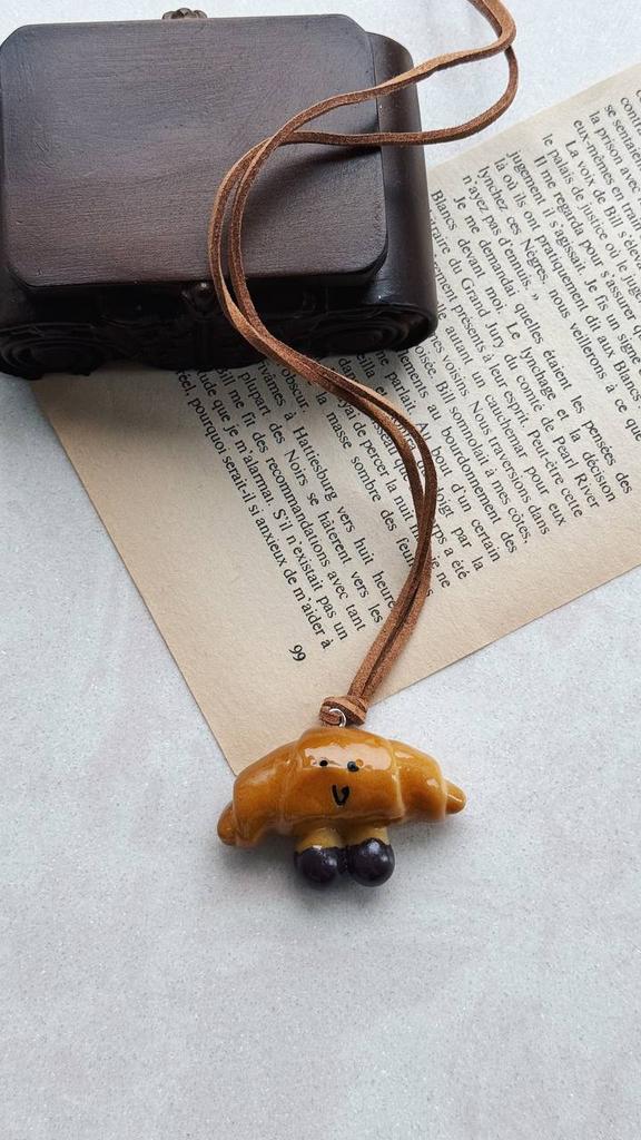 Подвеска с круассаном  "Прованс на Манеже"