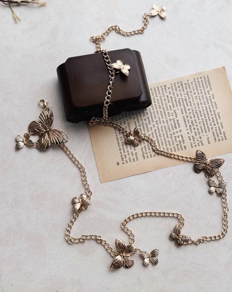 Цепь - пояс с бабочками "Rosewood", золотом оттенке