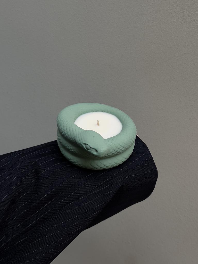 Свеча «Змейка зелёная»