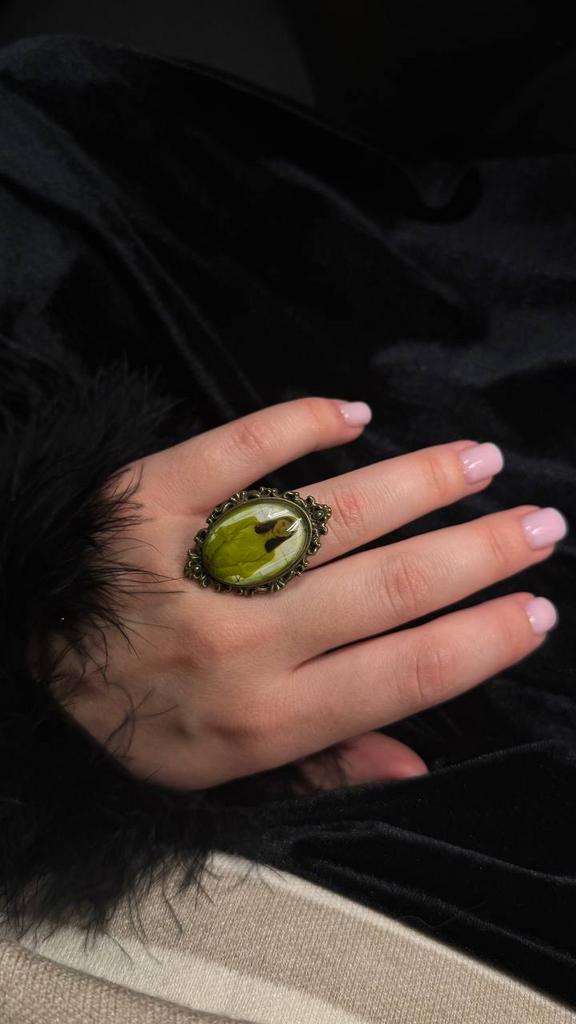 Кольцо «Призрак дамы»