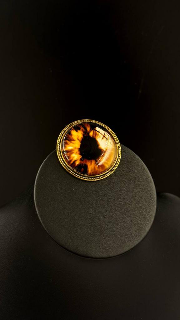 Брошь «Глаз кошки»