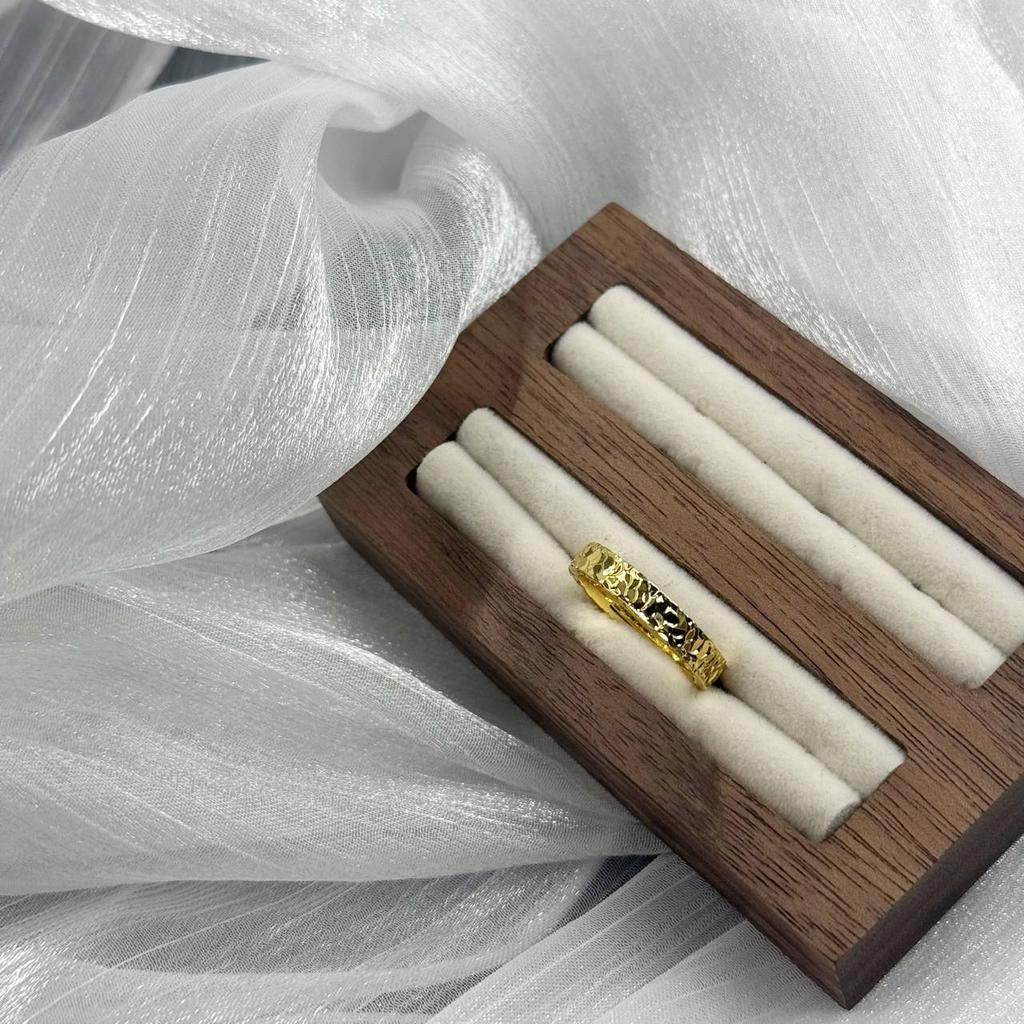 Кольцо «Чешуя дракона» в золотом оттенке