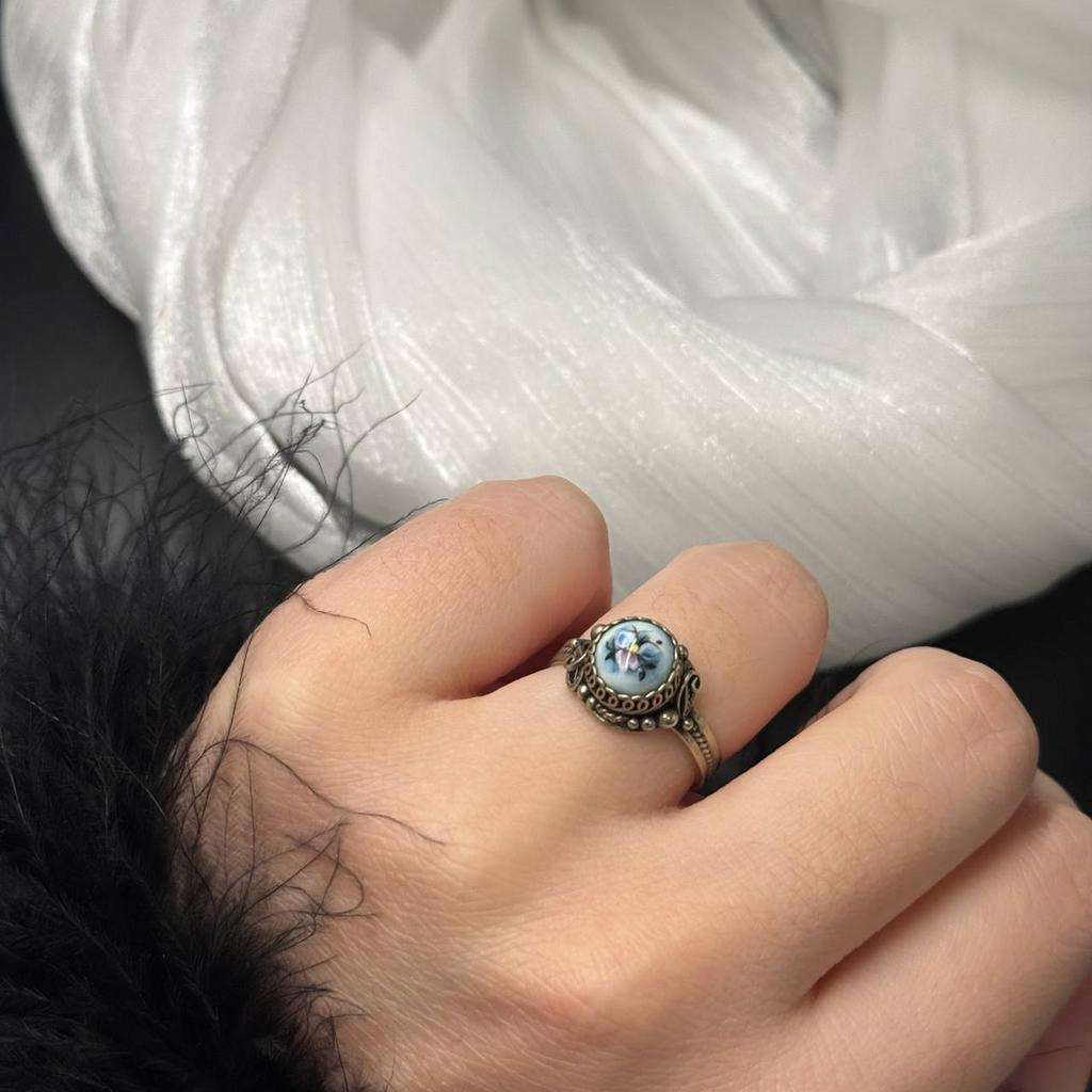 Винтажное кольцо из мельхиора, в технике филигрань со вставкой из финифти