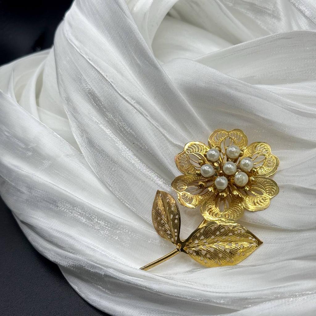 Винтажная брошь "Танец тени лозы" США 70е