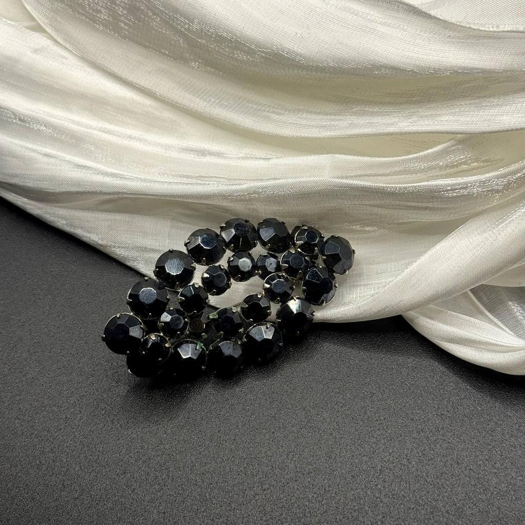 Винтажная брошь "Аллегорические пульсары", США, 70е