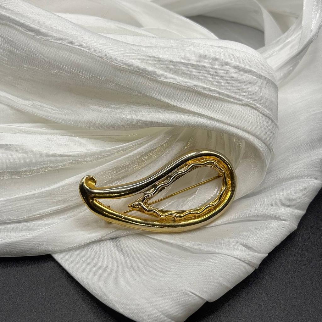 Винтажная брошь "Форма намерения", США, 70е