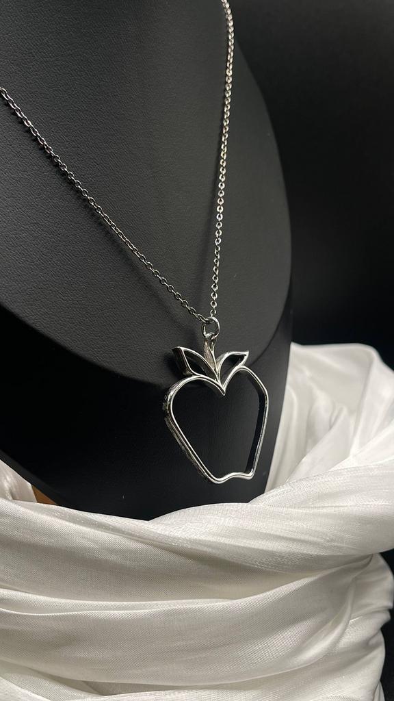 Винтажный кулон "Анатомия искушения, США, 70е