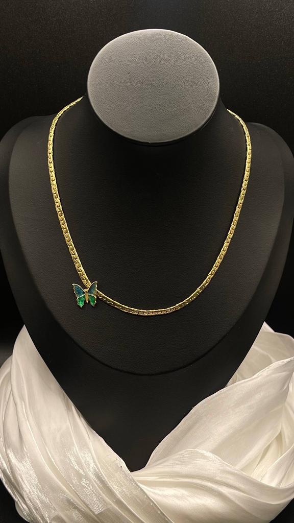 Винтажное колье с бабочкой "Трансформация в диву", Avon, США, 70е