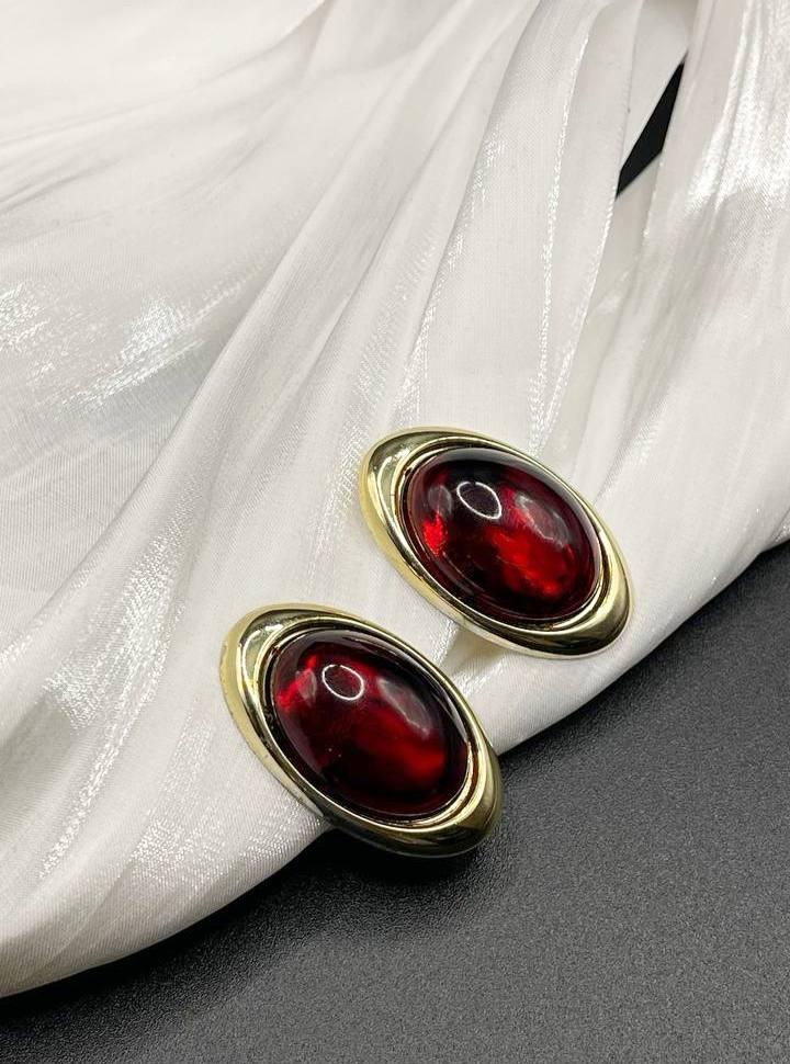 Винтажные клипсы «Алая тайна», США, 2000е