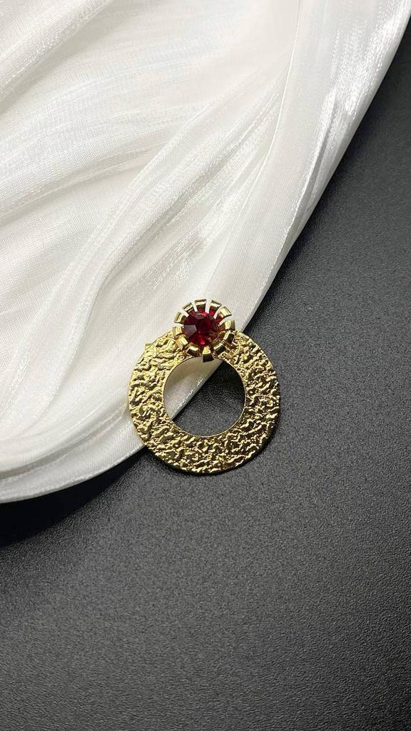 Винтажная брошь «Найденная страсть», США, 70е