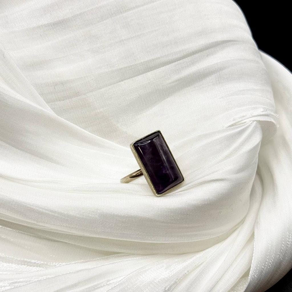 Винтажное кольцо со вставкой из аметиста  «Лаванда ночи», США, 70е, 18 размер