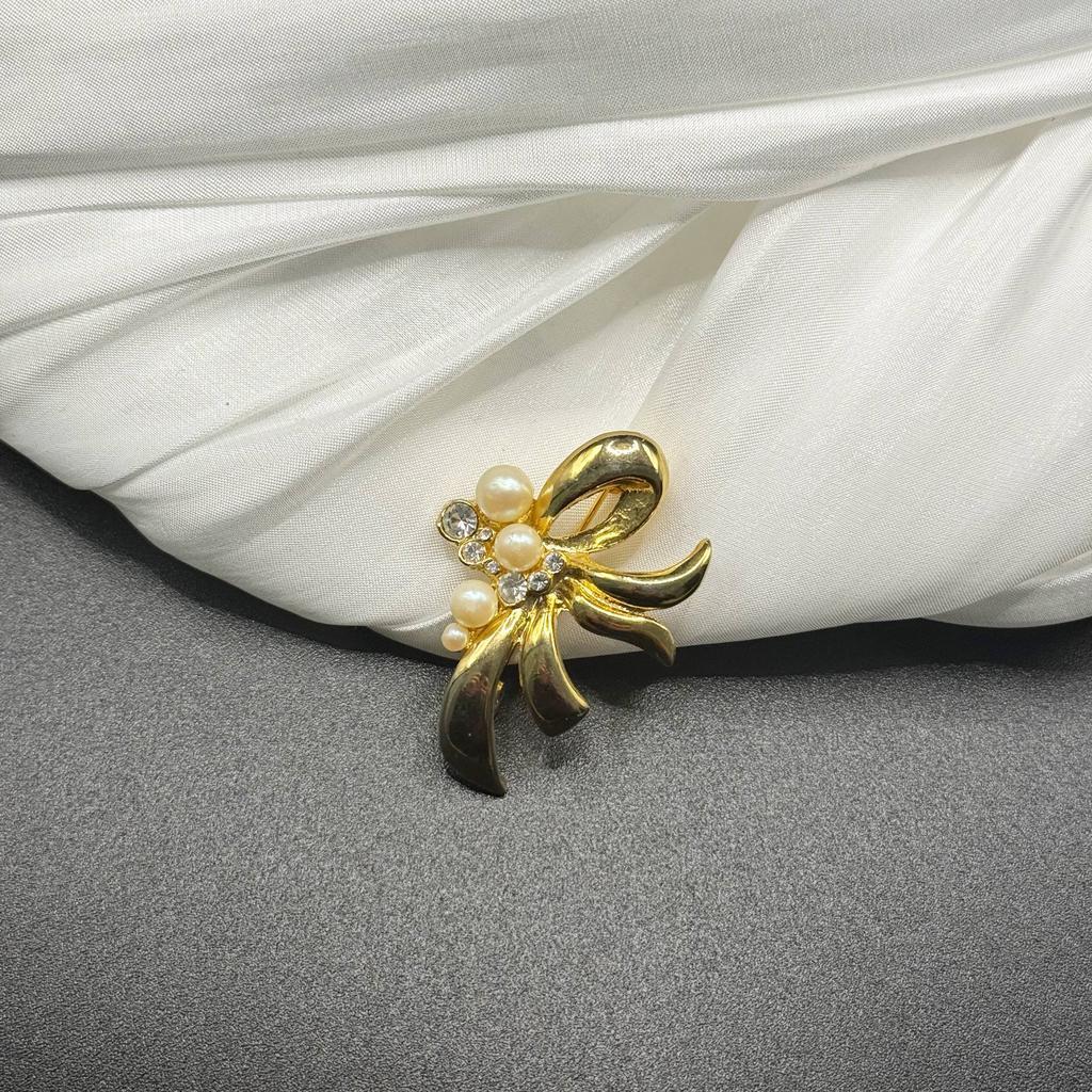 Винтажная брошь «Прекрасный мираж», 70е