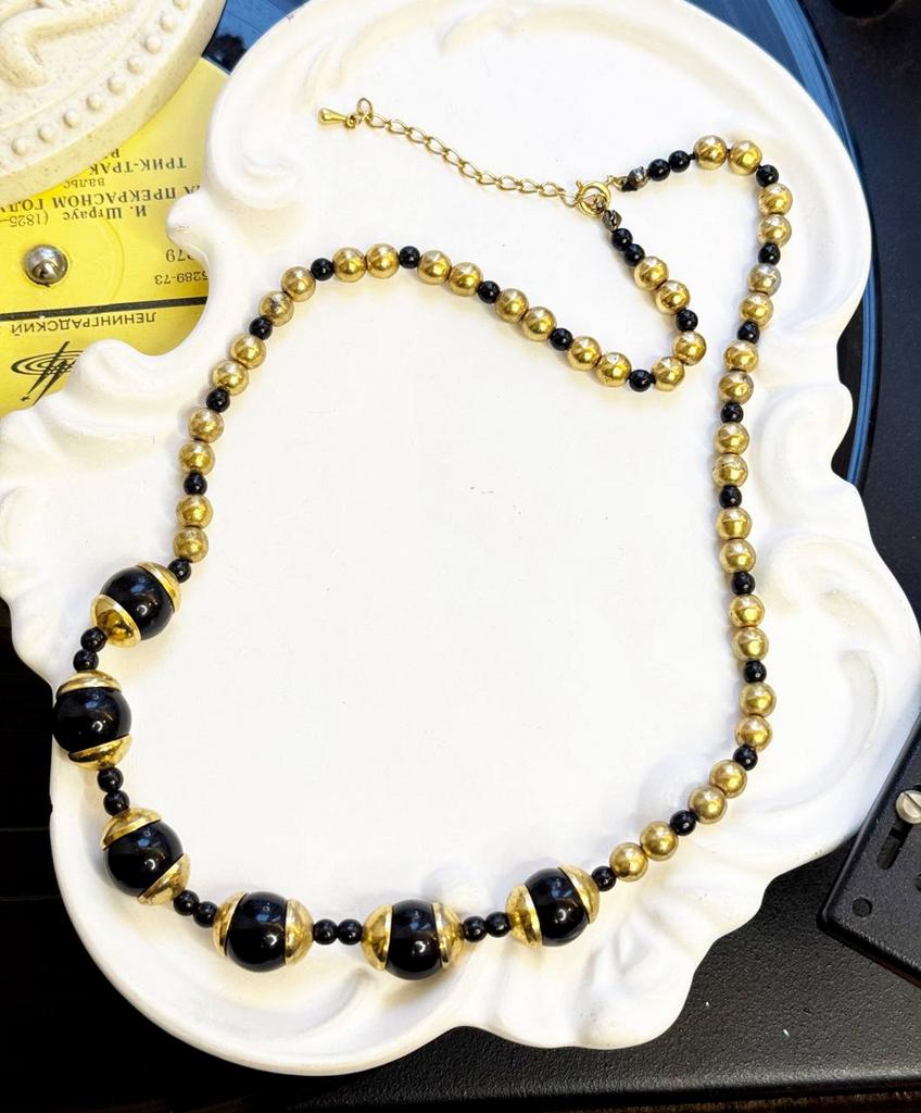 Винтажное колье-бусы «Ночной свет в бусинах» 80-90е