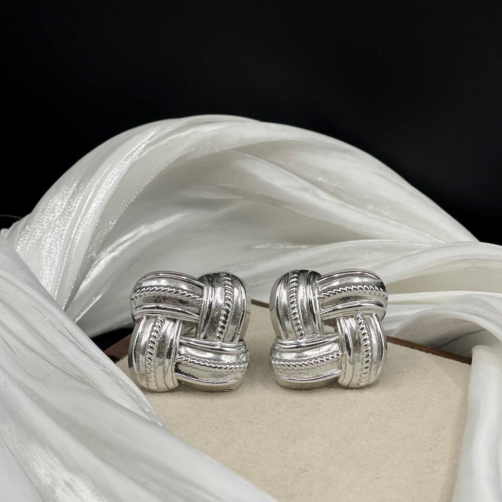 Винтажные клипсы «Серебряный узел», США, 80-90е