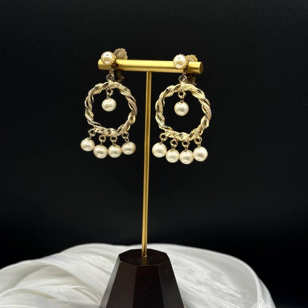 Винтажные клипсы “Pearly waterfall”, США, 80-90е