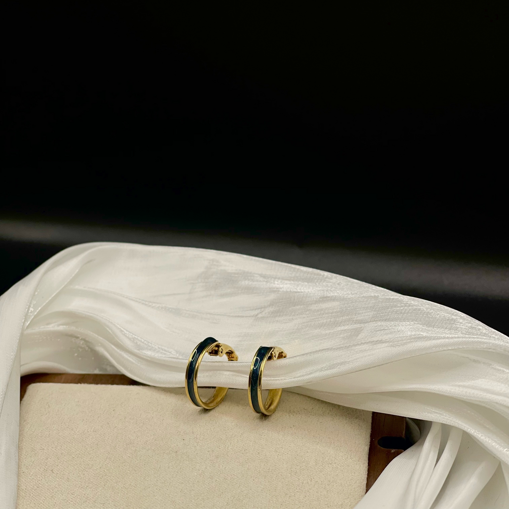 Винтажные клипсы “Golden is the new black”, США, 80-90е