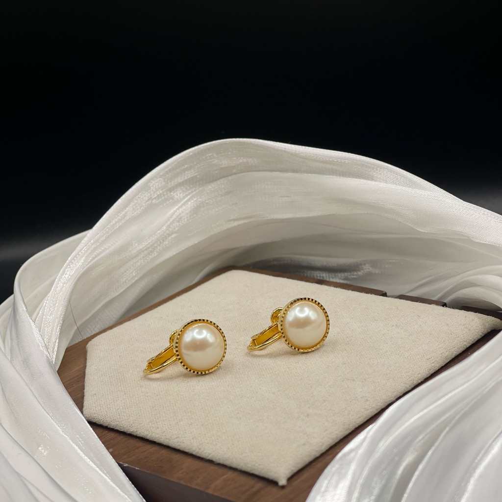 Винтажные клипсы “Pearls and gold”, США, 80-90е