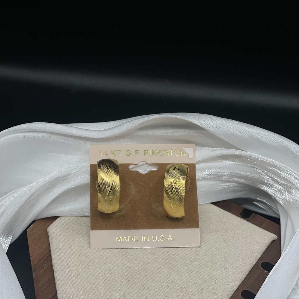 Винтажные клипсы «Нежность позолоты», США, 80-90е