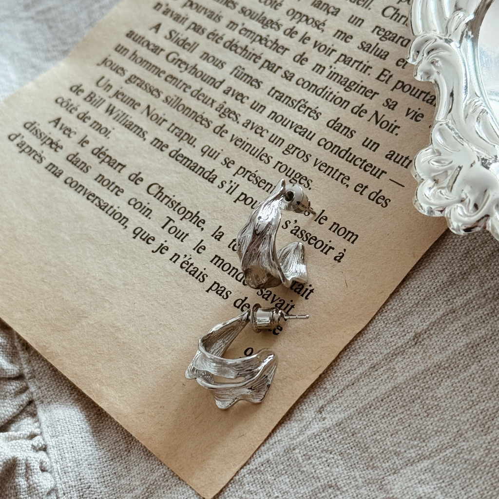 Серьги “Twisted fate”