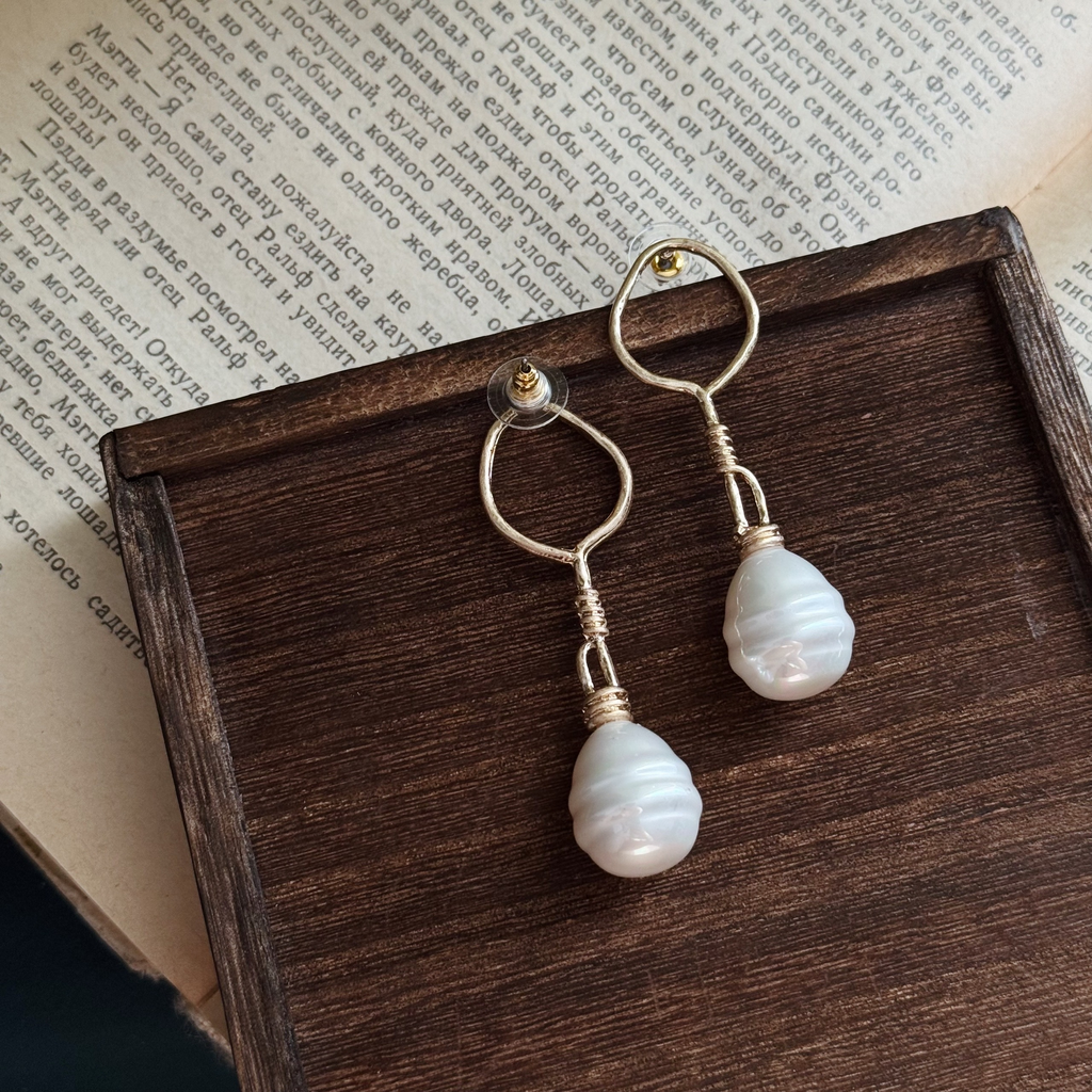 Серьги “Modern motif”