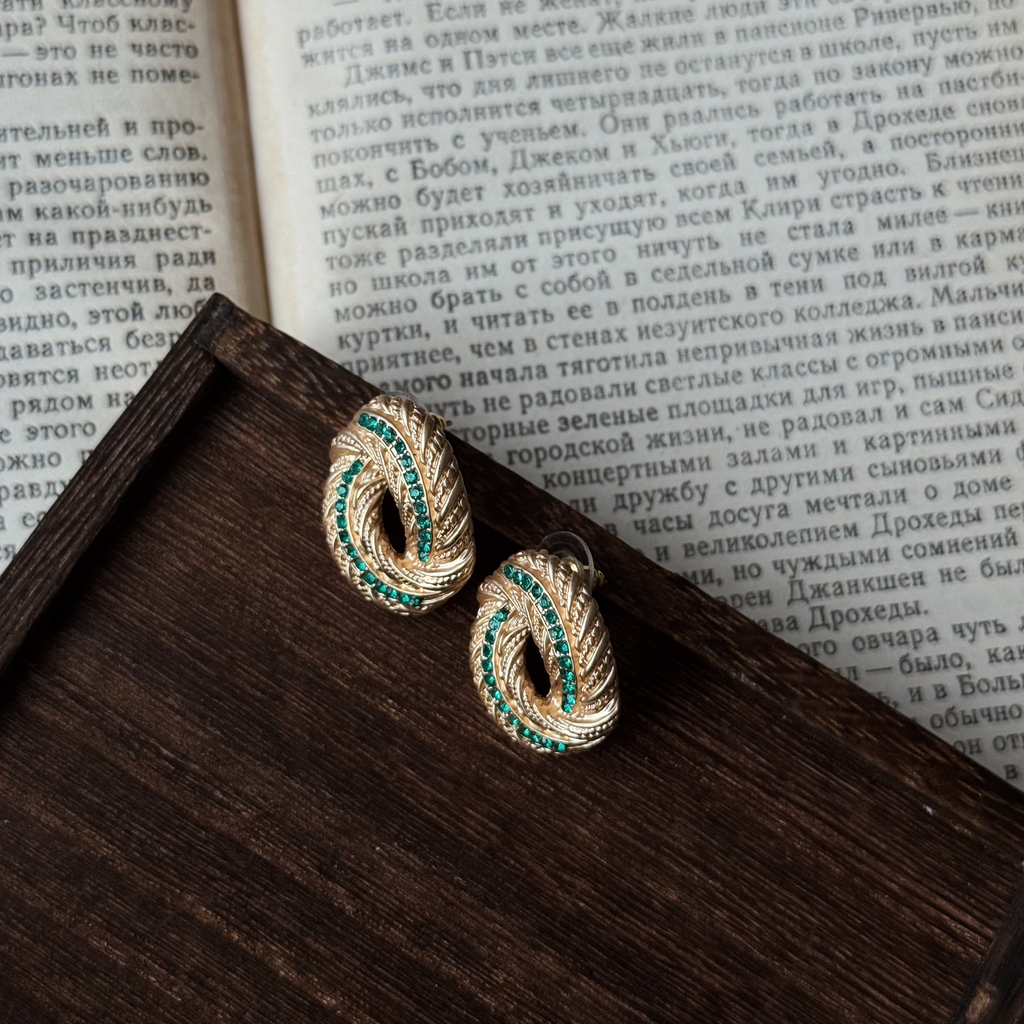 Серьги “Emerald-green twist”