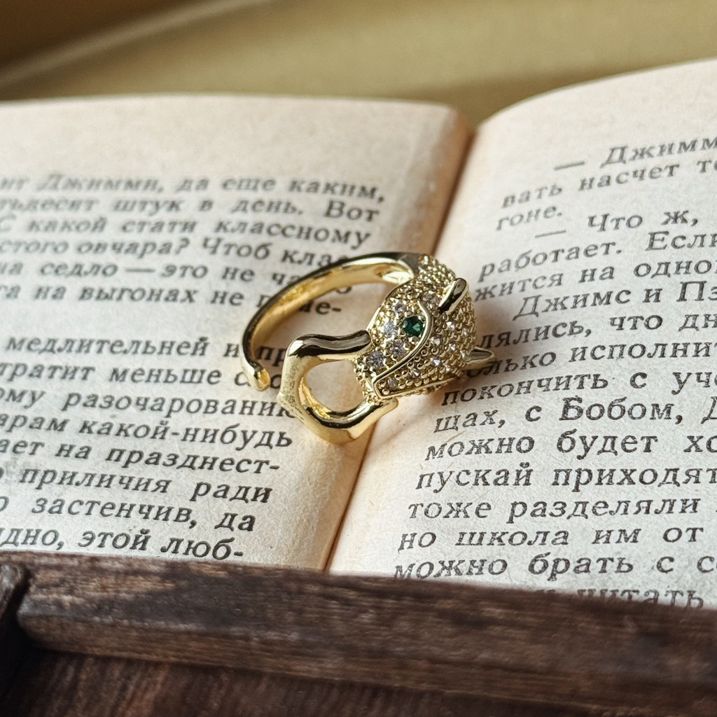 Кольцо “Queen of the jungle”