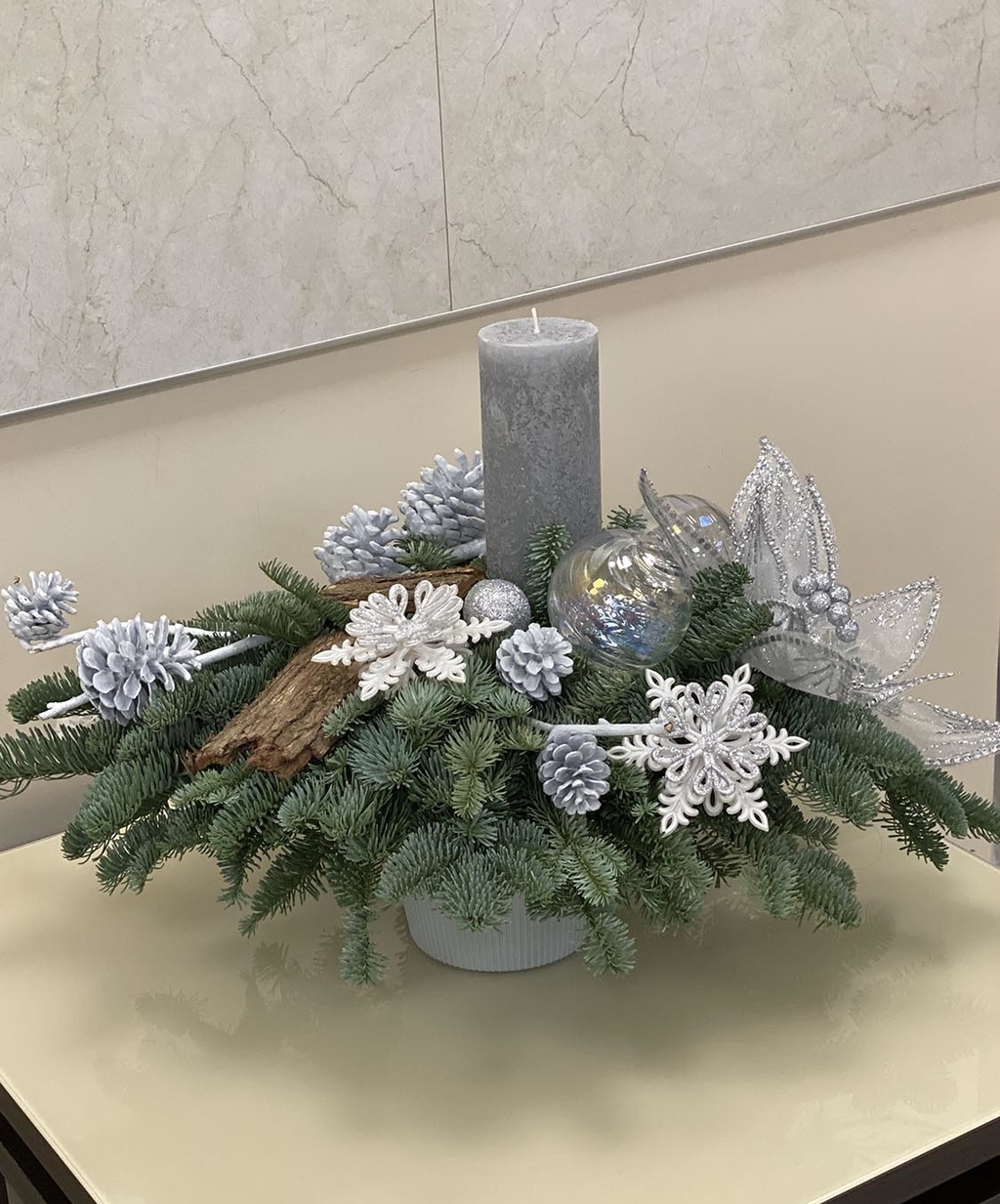 Новогодняя композиция со свечой (Арт.302)