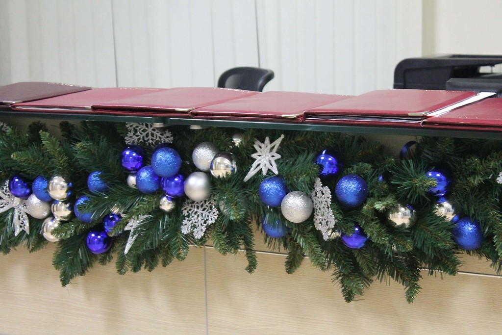 синяя гирлянда