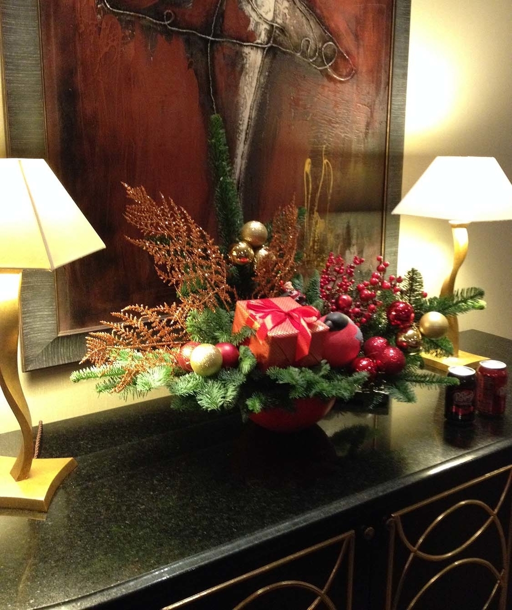 Новогодняя композиция на комоде