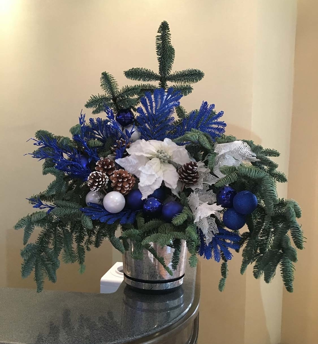 новогоднее украшение зала