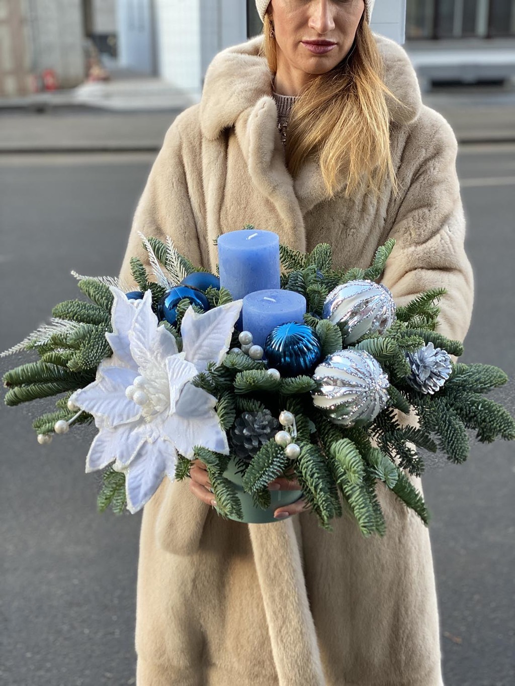 Синее с белым №489