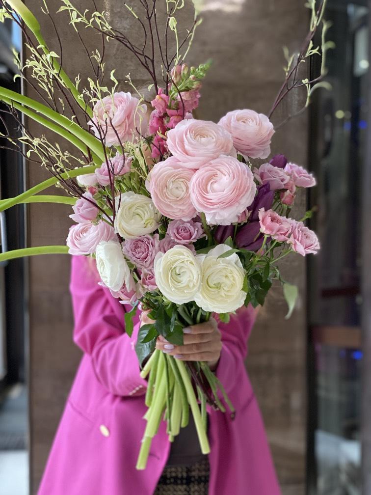 Раскидистый букет с Каллами №573